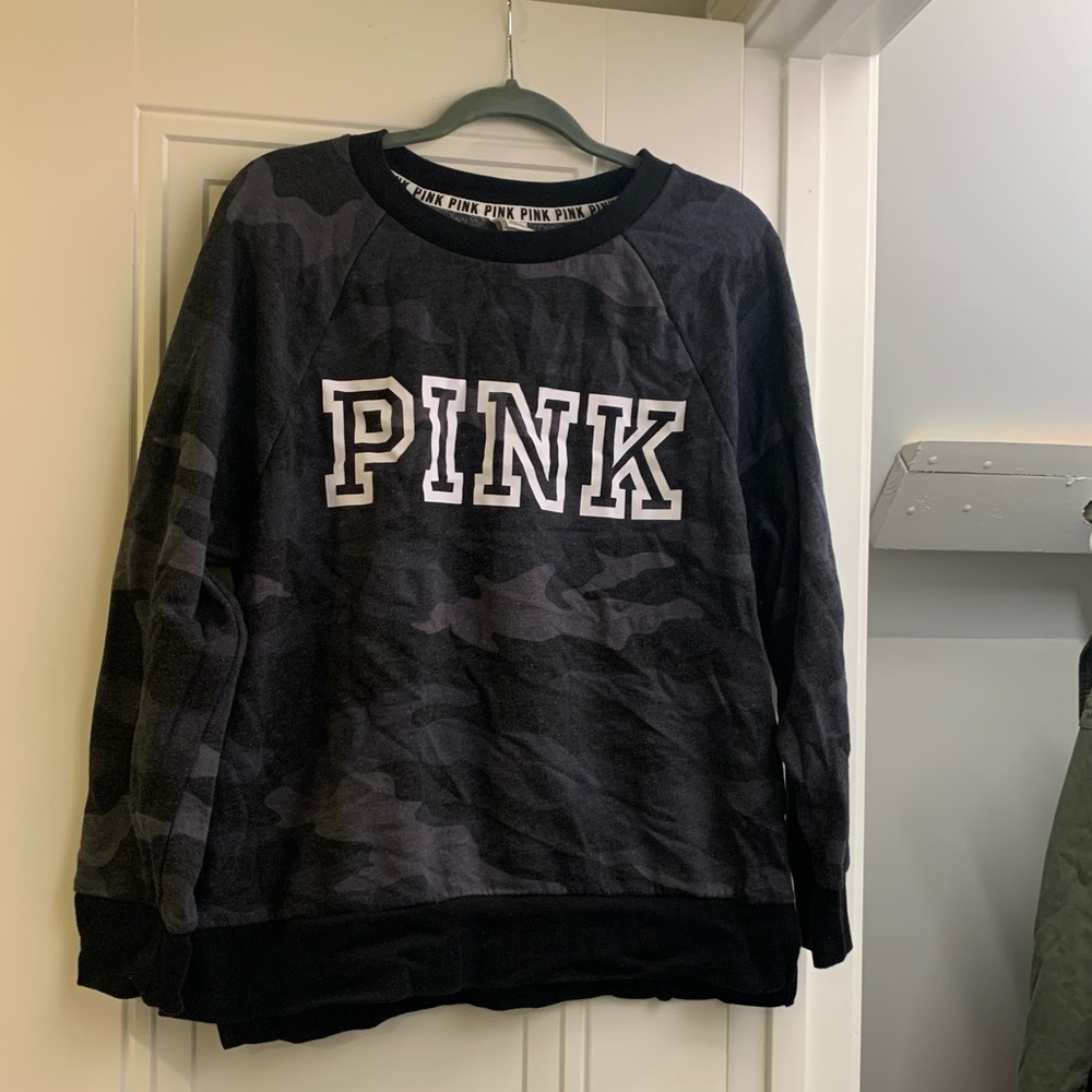 PINK Victoria’s Secret crewneck oversized
